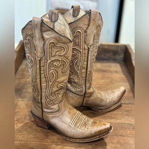 Brown Corral Circle G boots